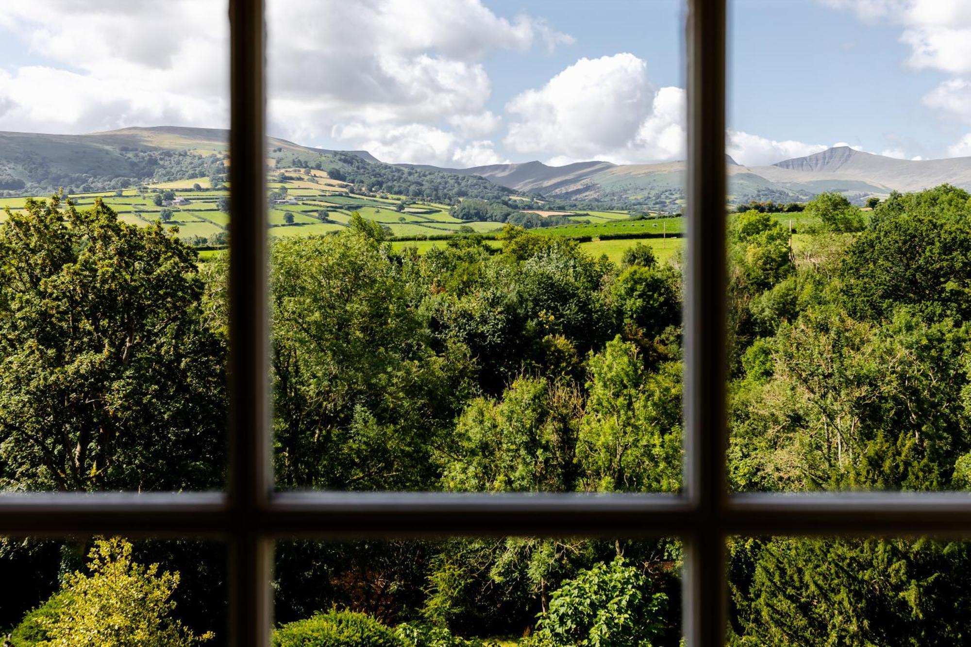Peterstone Court Country House Restaurant & Spa Brecon Exterior foto
